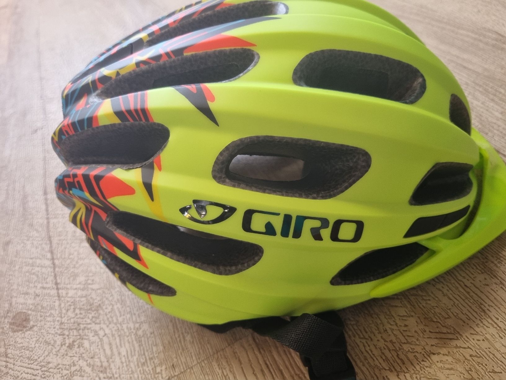 Giro Caschi: Giro Velohelm, Grösse 50-57cm – Nuovo (secondo la descrizione) da Wattenwil venduto da merida12 1