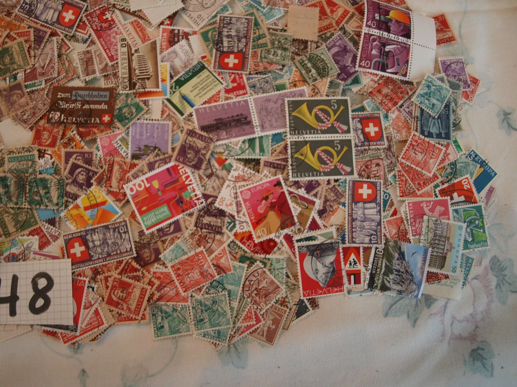 Tutti i francobolli: 1000 Schweizer Briefmarken über 70g Gebraucht siehe Bilder – Usato da Aarau venduto da Marcele0 3