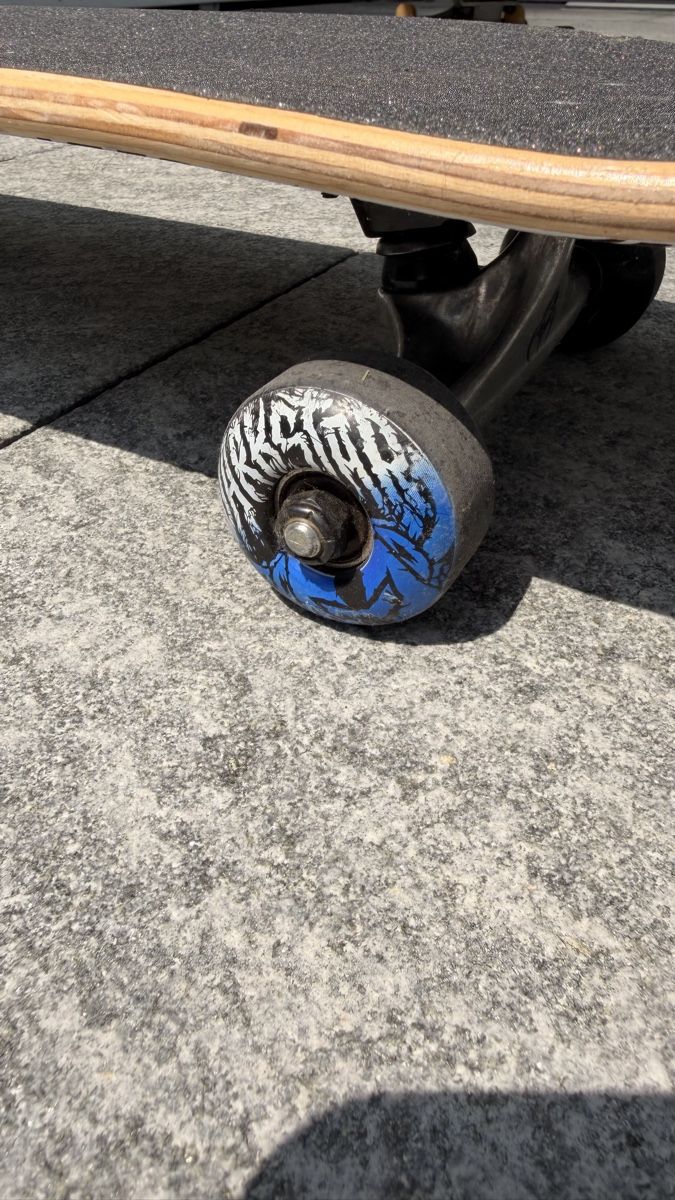 Skateboards: Darkstar Skateboard  – Gebraucht aus Embrach von lea_7vkl 3