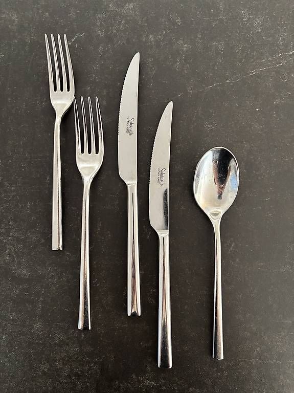 Set di posate: Vendo posate per ristorante – Usato da Gordola venduto da jes_6f55