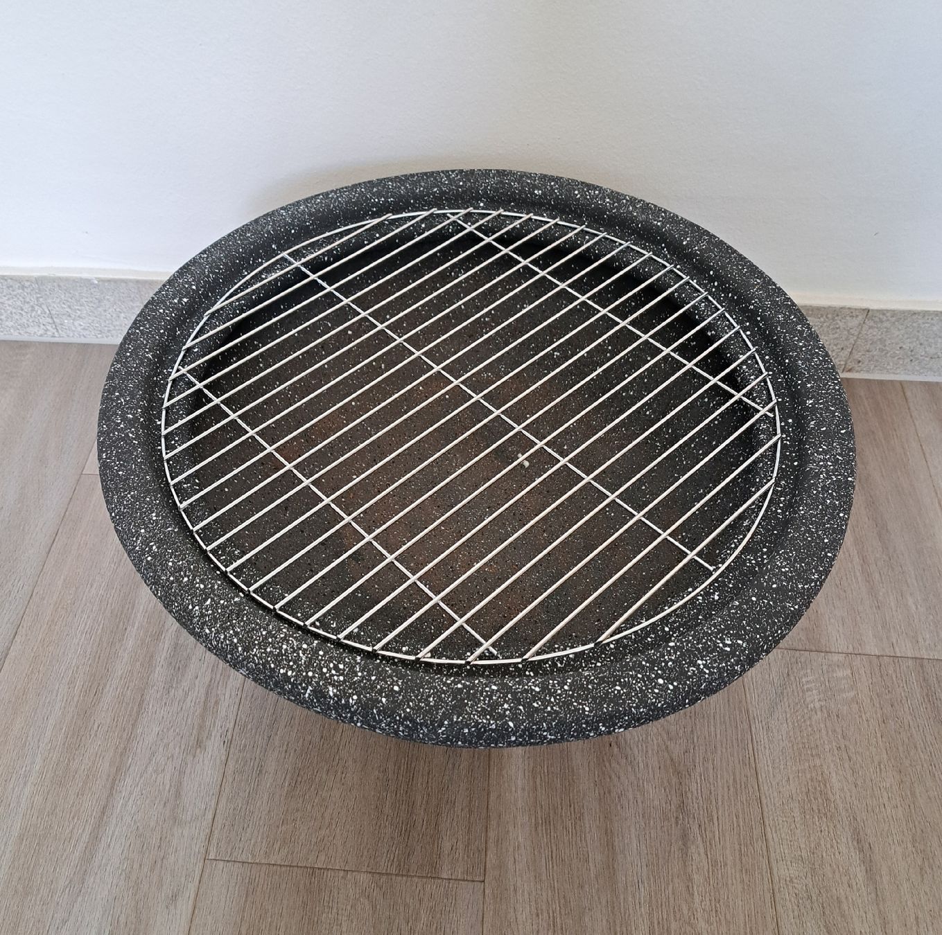 Bracieri: Feuerschale mit Grillfunktion – Nuovo e nell'imballaggio originale da Reinach BL venduto da HT20 4