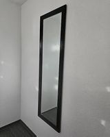 Wandspiegel  160x50, schwarz 