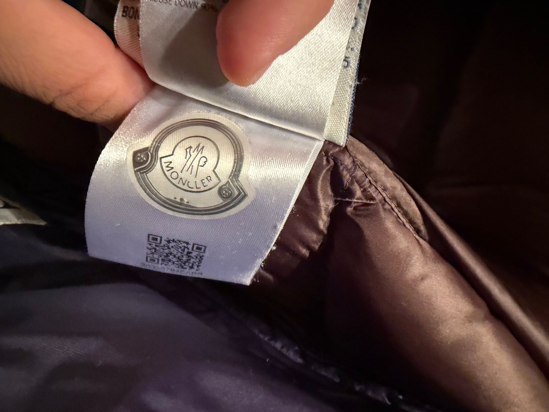 Moncler Jacken: Moncler Daunenjacke - Grösse M – Gebraucht aus Trimbach von THEDOCTOR_46 4