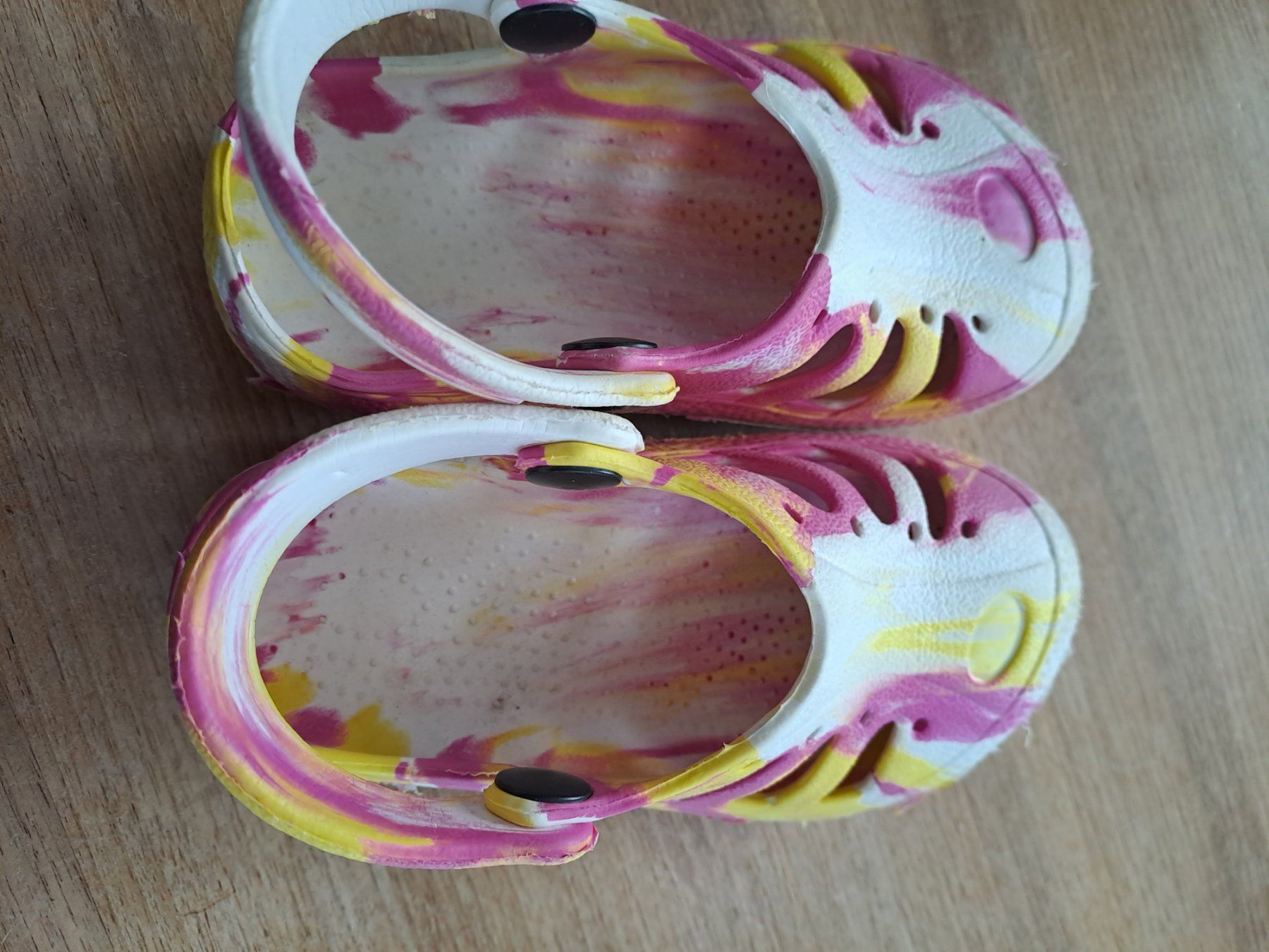 Schuhe für Mädchen: Sandale aus Schaumstoff Grösse 25 – Gebraucht aus Zollbrück von Huki1 1