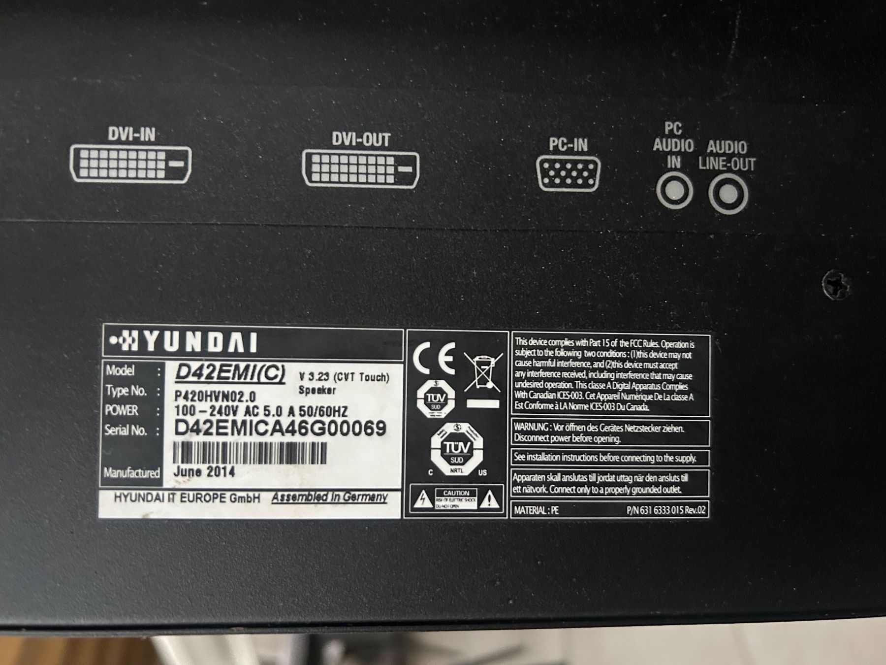 Hyundai Monitore: Moniteur LCD professionnel – Gebraucht aus Courgenay von MJ96 4