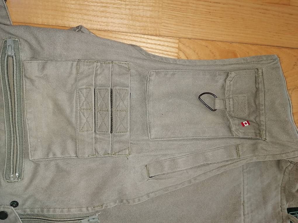 Gilets: Misty Mountain Tackel Weste – D'occasion à Amsoldingen par Elfenlieb 1