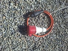 Adapterkabel CEE 16A auf T23 Stecker orange gebraucht
