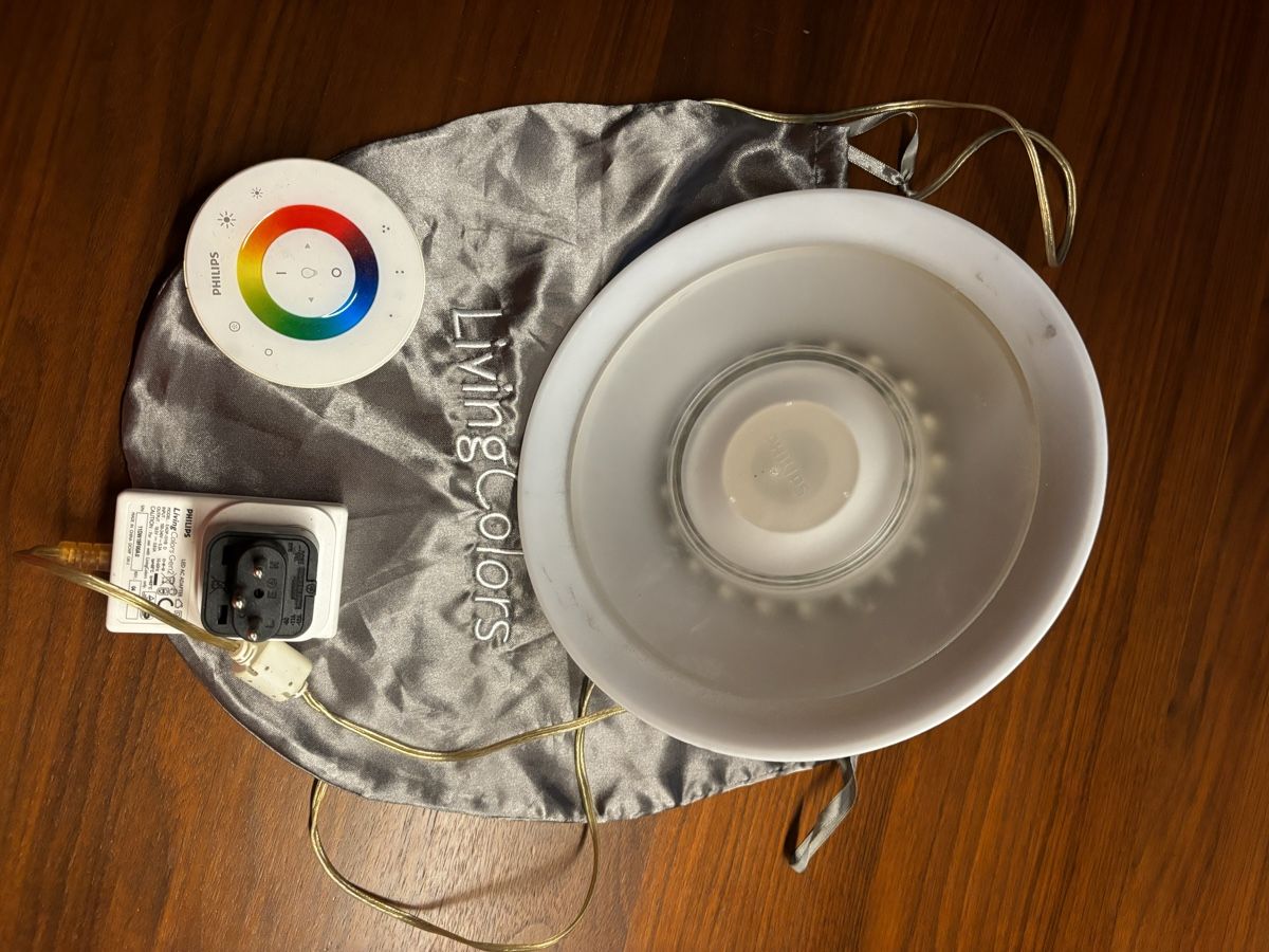 Philips Lampade: Philips LivingColors – Usato da Pully venduto da Kalissa