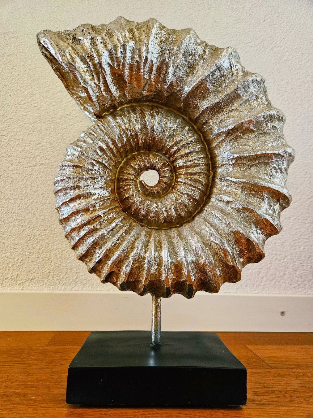 Tutte le decorazioni: Deko Ammonit Boho Shabby chic Nomade Skulptur Figur Statue – Usato da Birmensdorf ZH venduto da Wendepunkt...