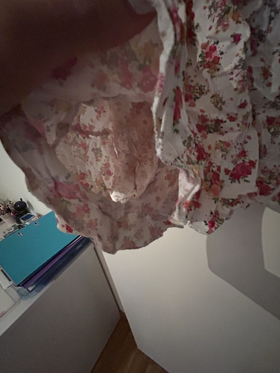 Tute: Sommer Jumpsuit mit Blumenmuster, Grösse XS – Usato da Wettingen venduto da sar_k7hg 1