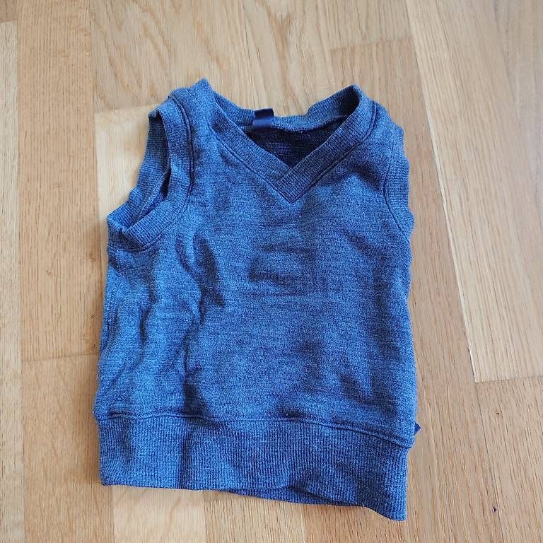 Pullover & Sweatshirts: Pullunder Merinowolle Grösse 80 Dilling – Gebraucht aus Riniken von canadiandream86