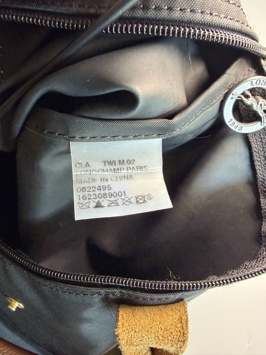 Longchamp Sacs femmes: Original Longchamp Le Pliage M Schwarz – D'occasion à Vionnaz par b_f_d_r_g 8