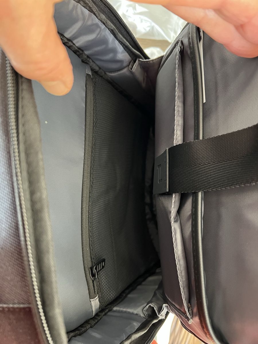 Porsche Sacs à dos: Porsche Design Rucksack – Neuf avec emballage d'origine à Weesen par Elmax1 4