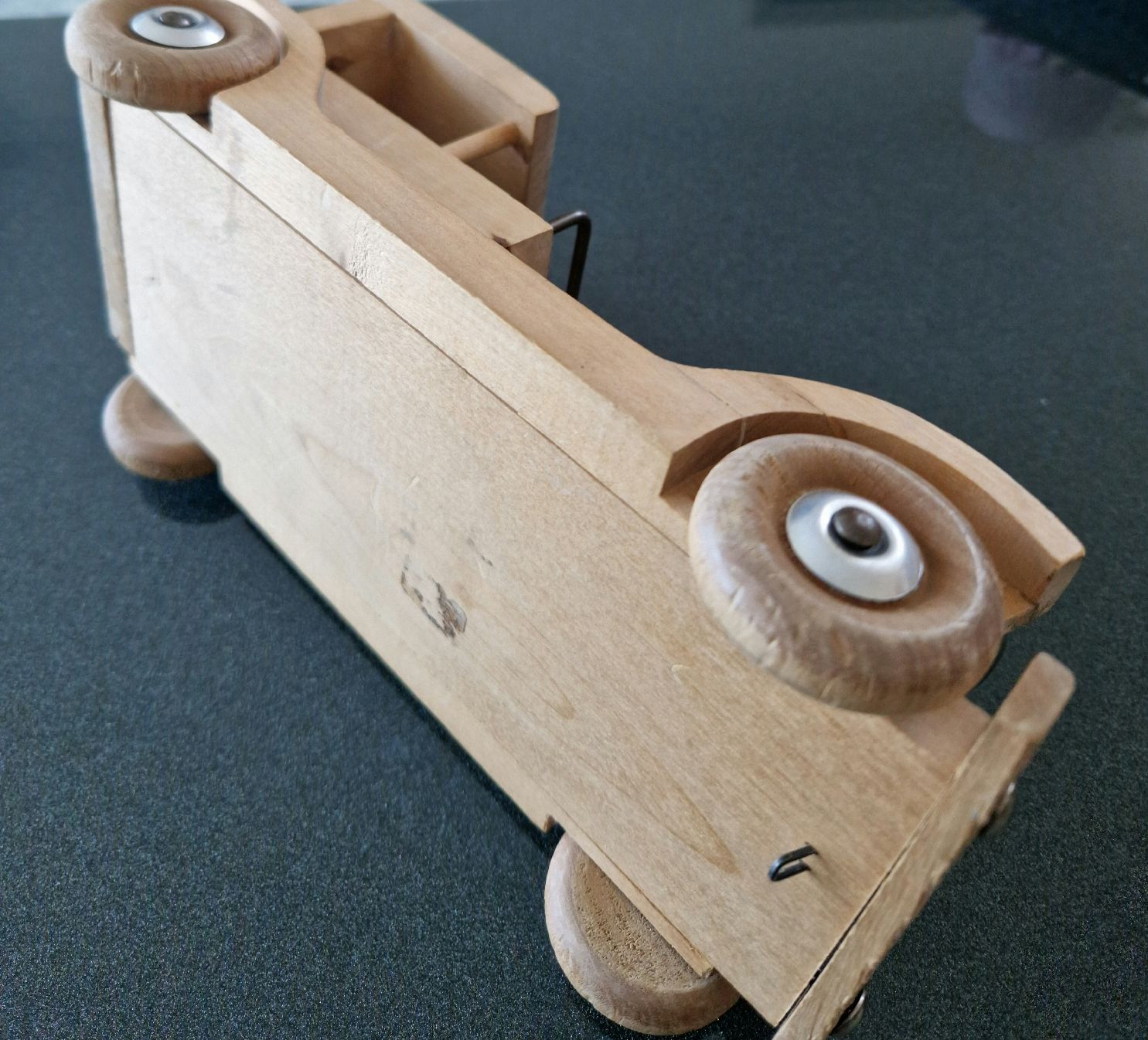 Spielzeuge: Auto, Holz, Spielzeug 20x9x9 cm – Gebraucht aus Ebikon von Donar50 3