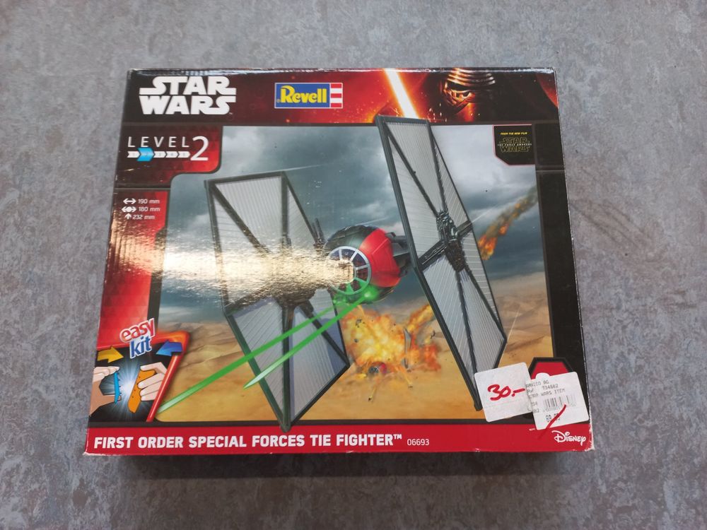 REVELL First Order Special Forces Tie Fighter 06693 | Kaufen auf Ricardo