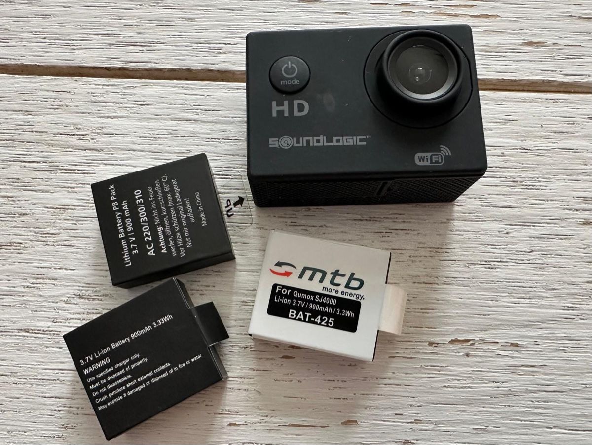 Action Cam: Action Cam mit diversem Zubehör  – Gebraucht aus Dübendorf von Camawa 3