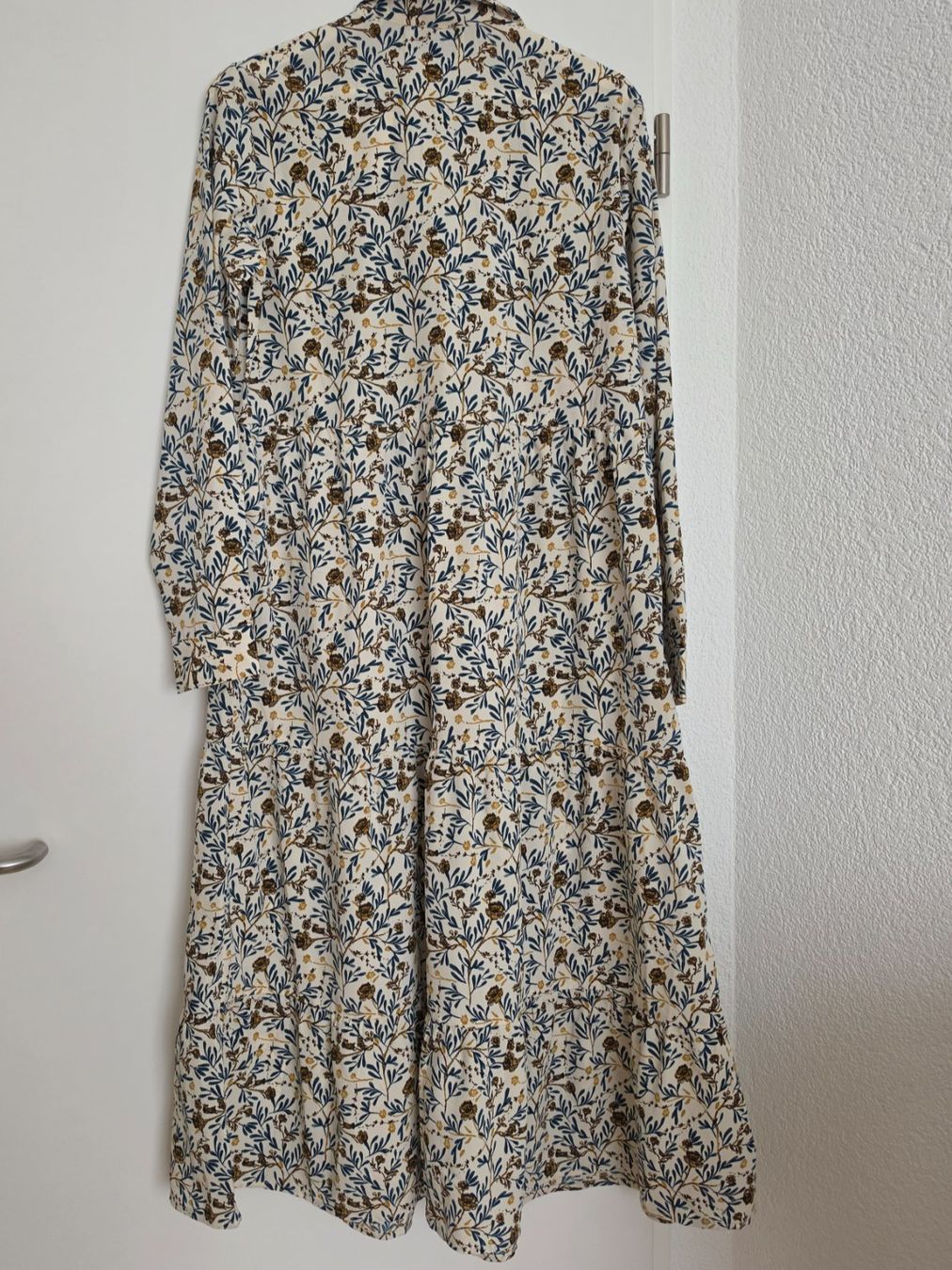 Vestiti: Blumenkleid lang, Abendkleid,Gr. M, ADPT, A-Linie – Nuovo (secondo la descrizione) da Birr venduto da V-K 1