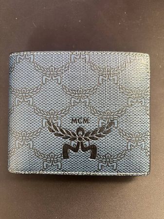 Porte feuille MCM 