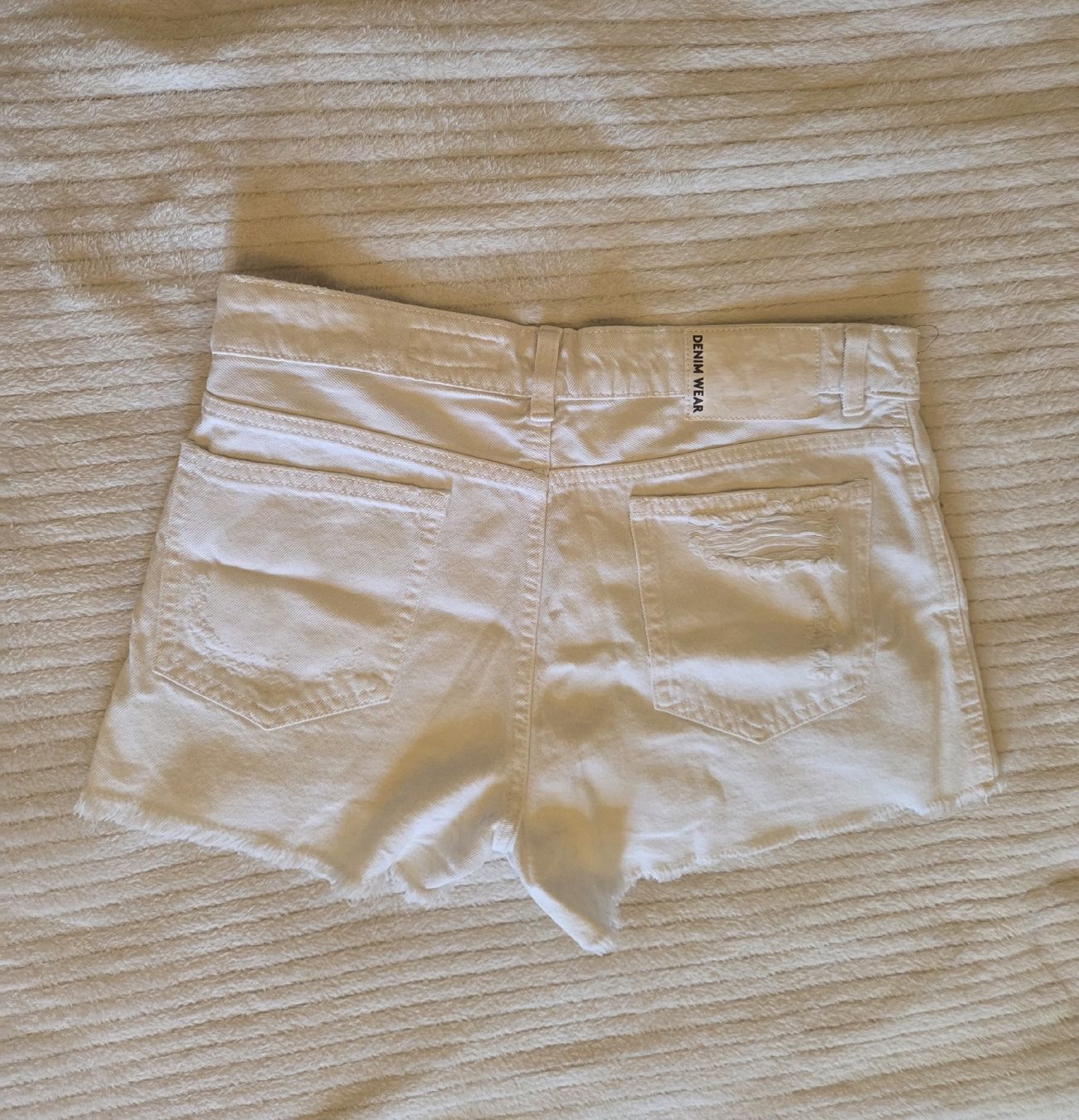 Hosen: short – Neu (gemäss Beschreibung) aus Lausanne von hel_ll2g 1