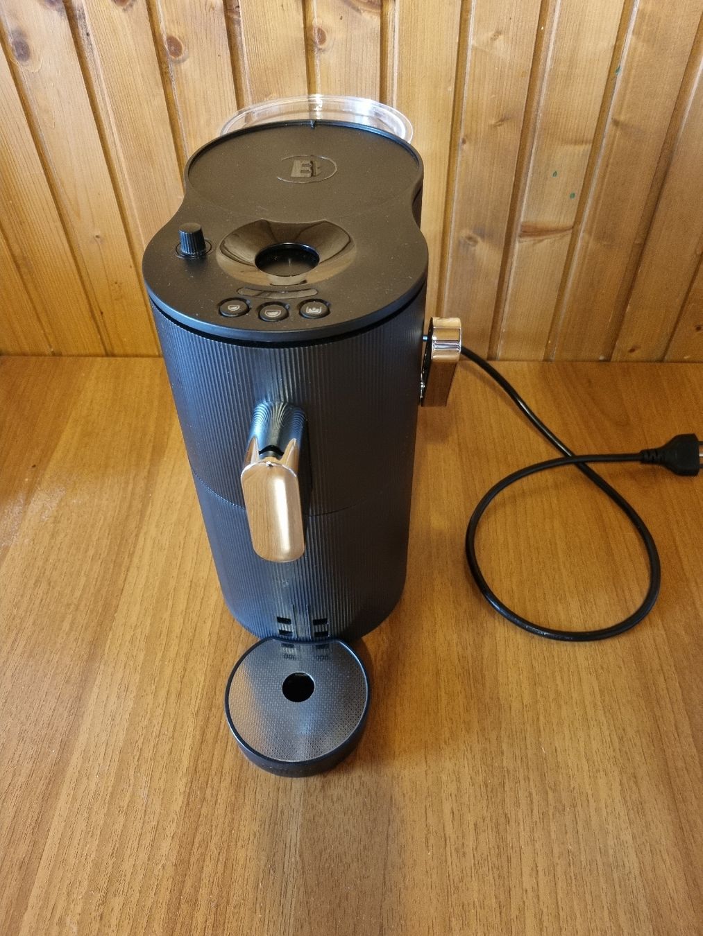 Coffee B Macchine per caffè & Macchine per espresso: CoffeeB Globe Kaffeemaschine – Usato da Minusio venduto da Samuel__b 1