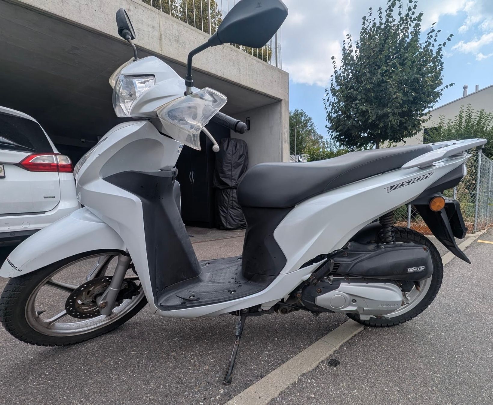 Scooters: Honda vision 110 2017 – Gebraucht aus Crissier von esn_m2qr