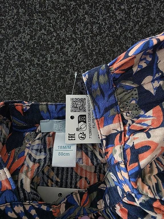 Lotti & Set di vestiti: Babykleidung – Usato da Rothrist venduto da Je.Ba 1