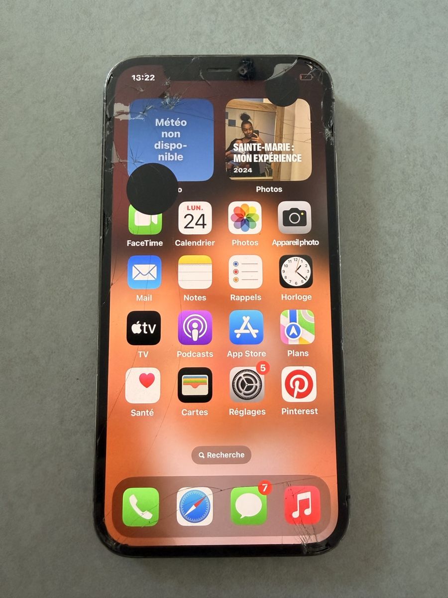 Apple Portables: iPhone 12 Pro – Défectueux à Pully par Valoudu42