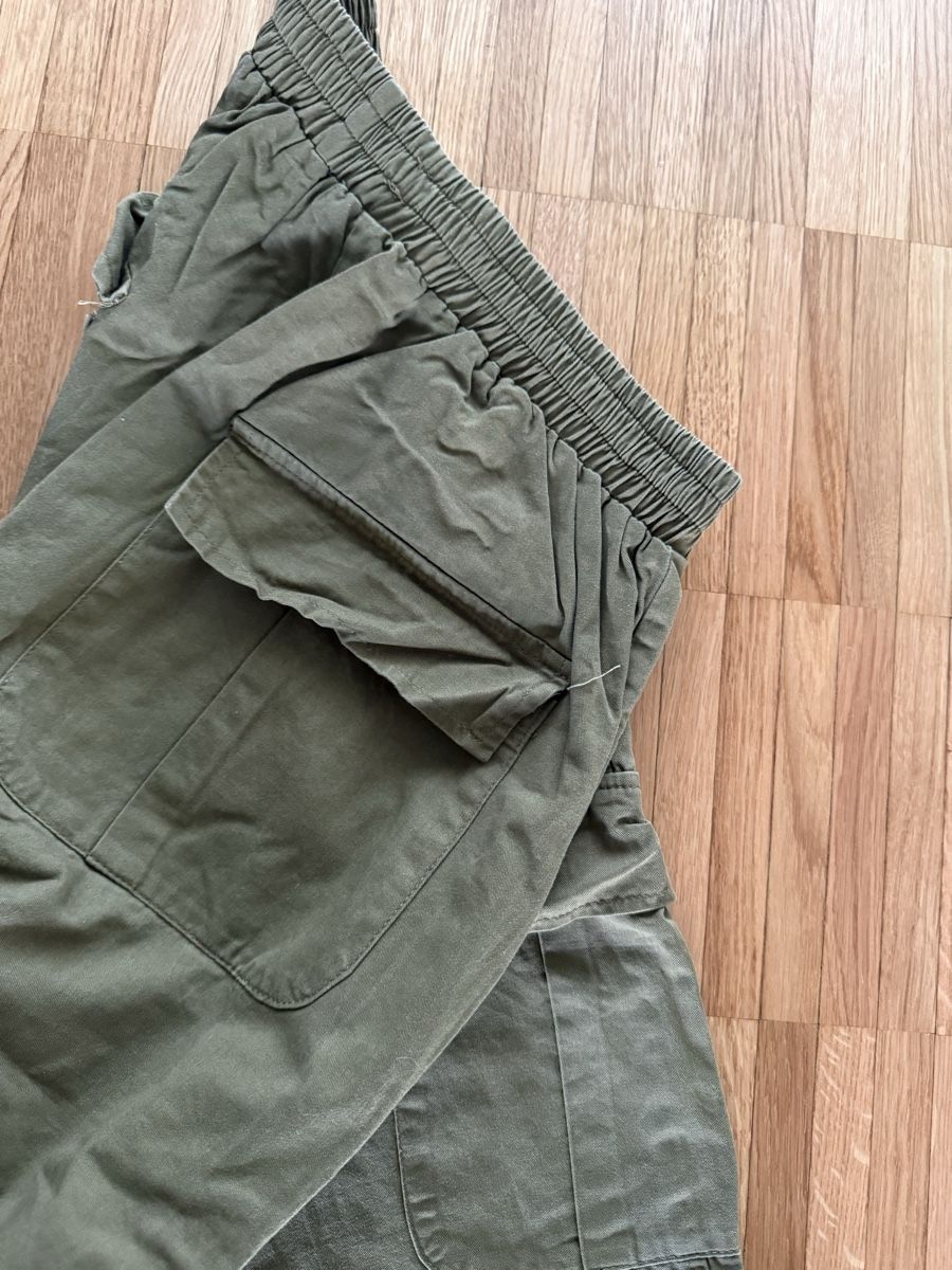 Pantaloni: Pantalon prettylittlething – Usato da Monthey venduto da sen_6ckr 2