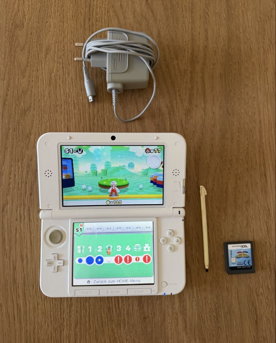 Nintendo Console: Nintendo 3DS XL Weiss ink Ladekabel  – Usato da Füllinsdorf venduto da hae_gt9l 1