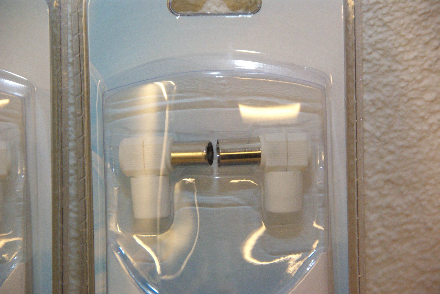 Grundig Unità & Adattatore: 2 pkt. Koaxial Adapter / Buchse - Stecker – Nuovo e nell'imballaggio originale da Herisau venduto da Cevianer1844 2