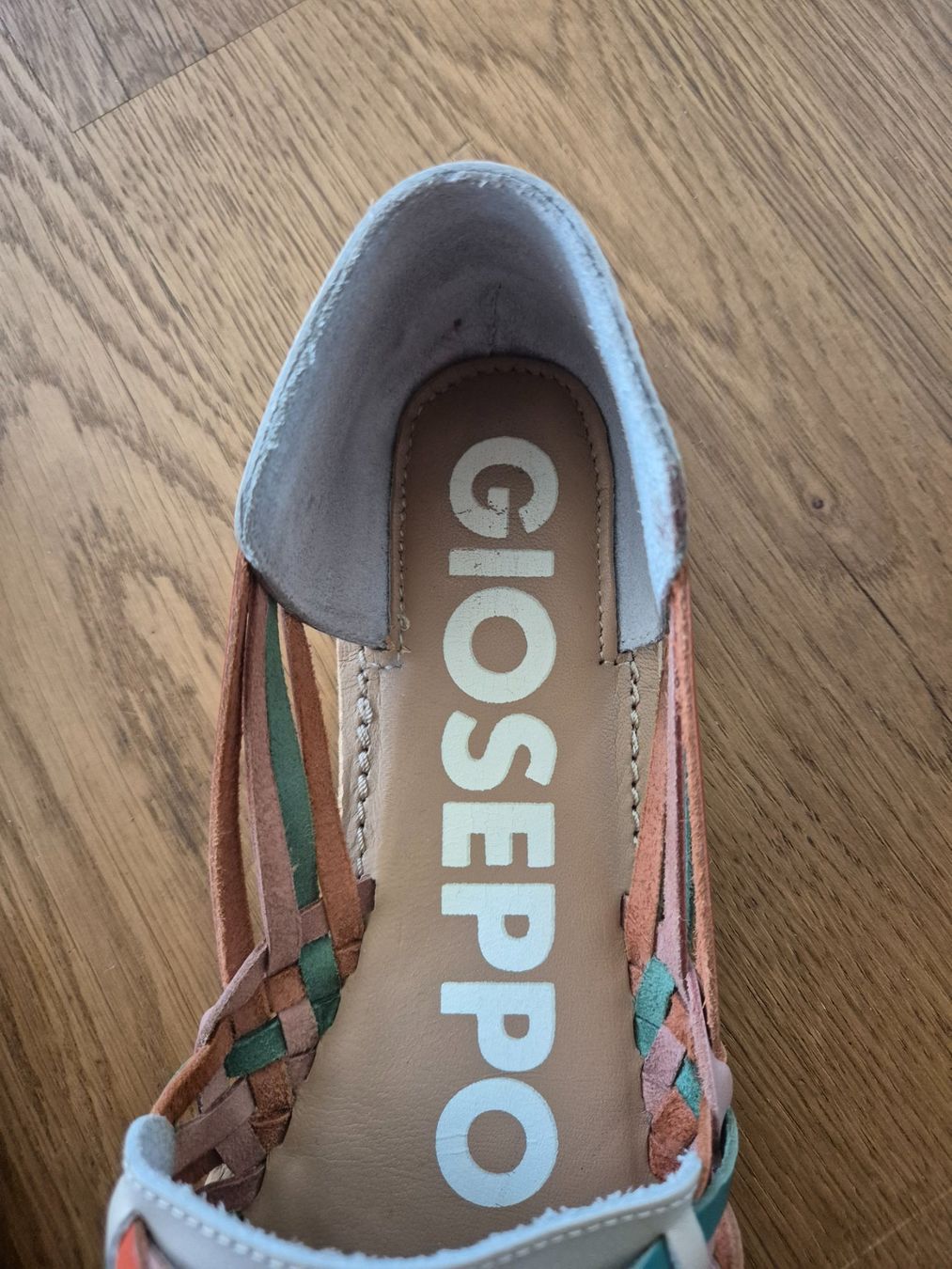 Chaussures femmes: Gioseppo Sandalen 39 – D'occasion à Zürich par hrv_rlx9 2