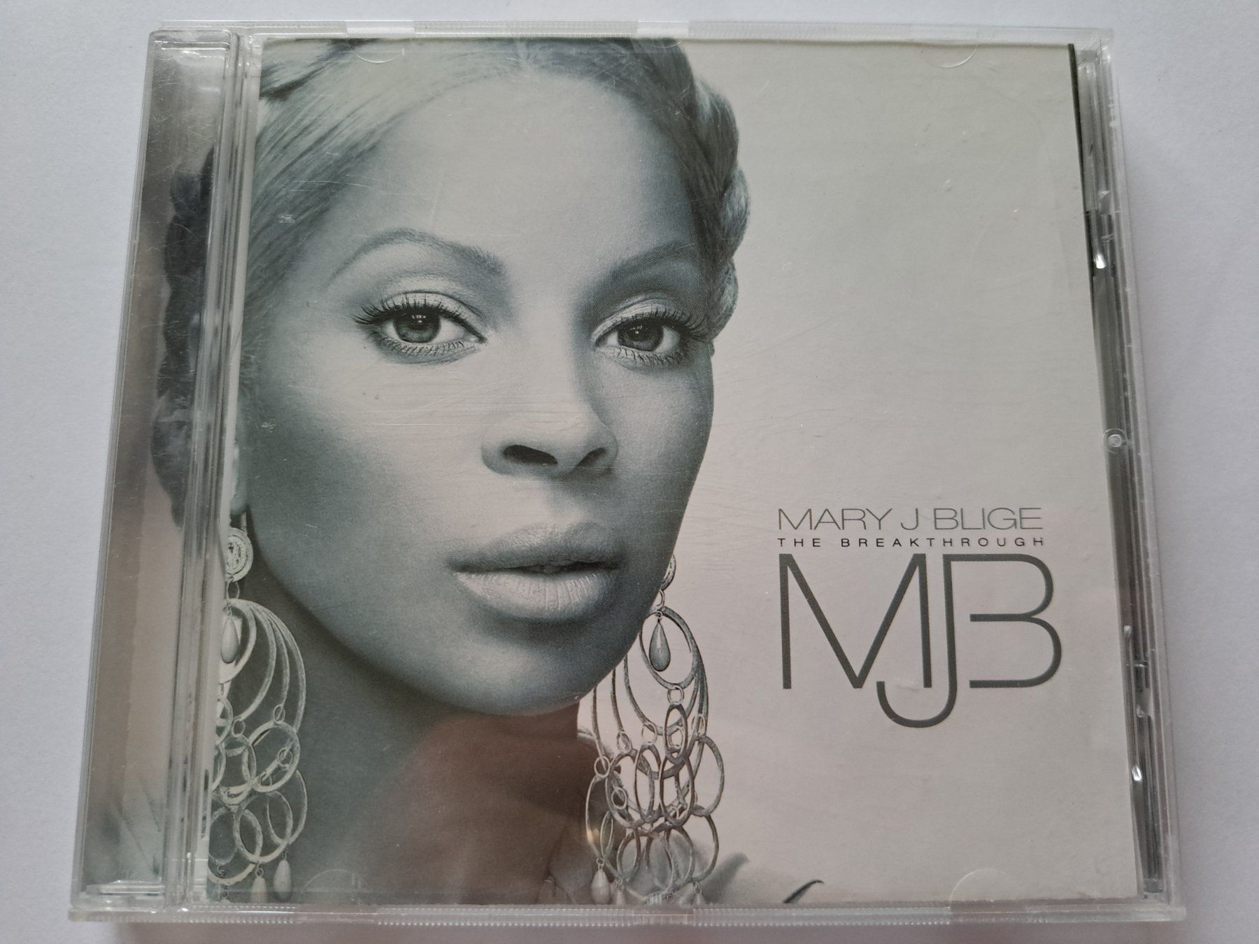 CDs: Cd Mary J. Blige - The Beakthrough – D'occasion à Pully par bro_n52j