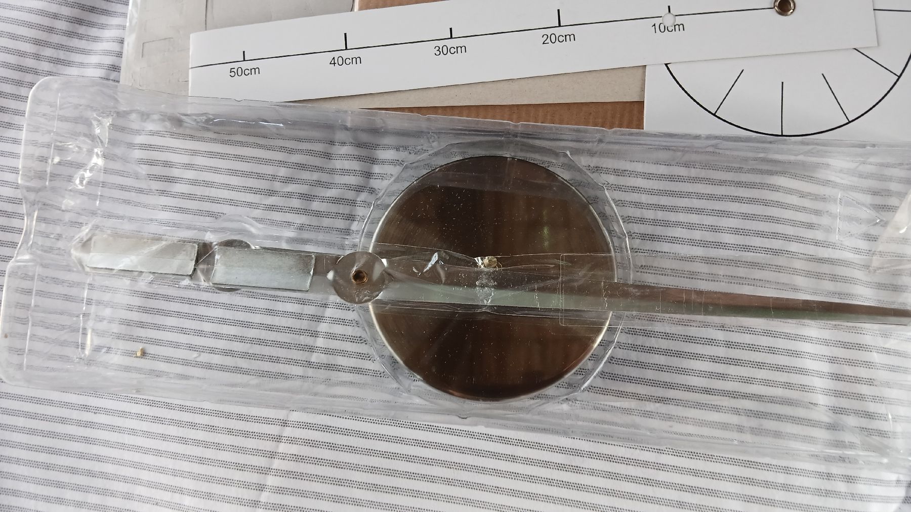 Orologi da terra & Orologi da parete: Horloge murale DIY moderne – Nuovo e nell'imballaggio originale da Grand Lancy venduto da ampoule 1