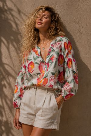 Neue hübsche Bluse aus 100% Cotton eher Gr.M