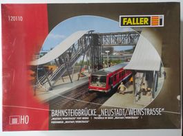 Bahnsteigbrücke "Neustadt/Weinstrasse" Bausatz von Faller H0