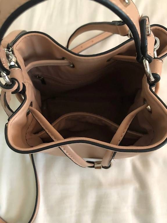 Borse da donna: Tasche NEU – Usato da Wetzikon ZH venduto da episcopo01 2