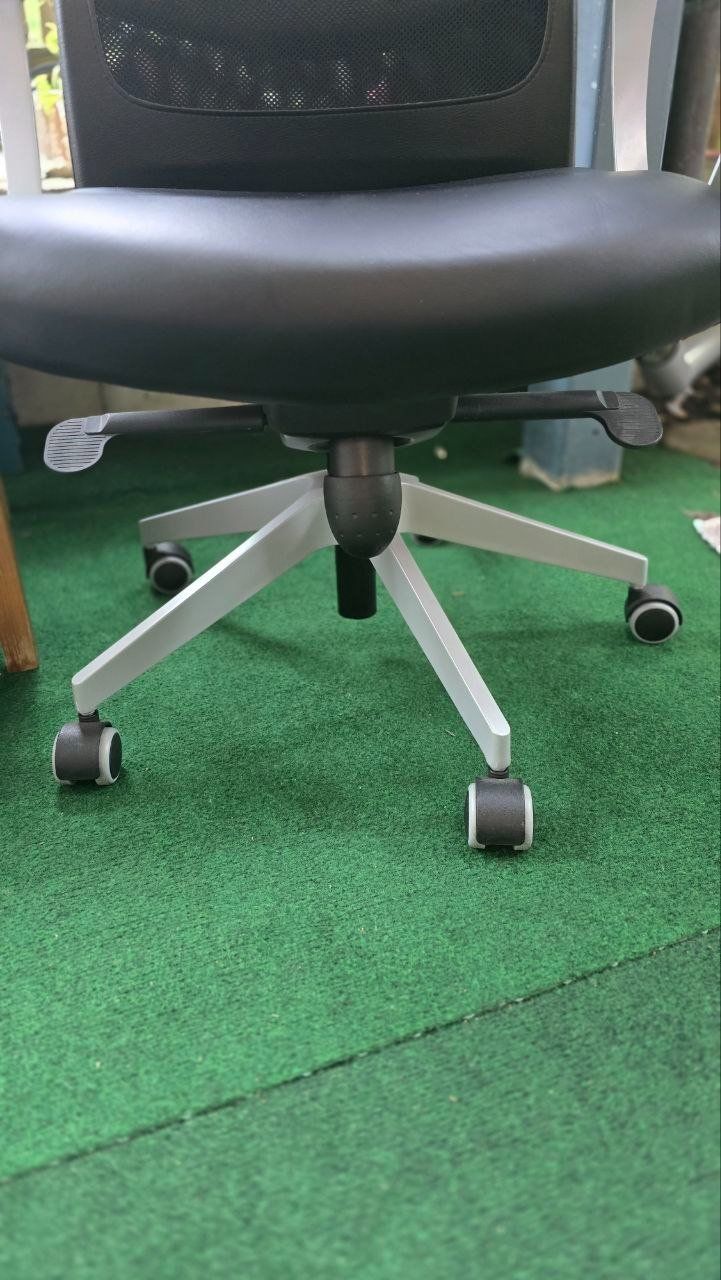 Ikea Sedie: Ergonomischer Bürostuhl von IKEA – Usato da Winterthur venduto da aredo 2