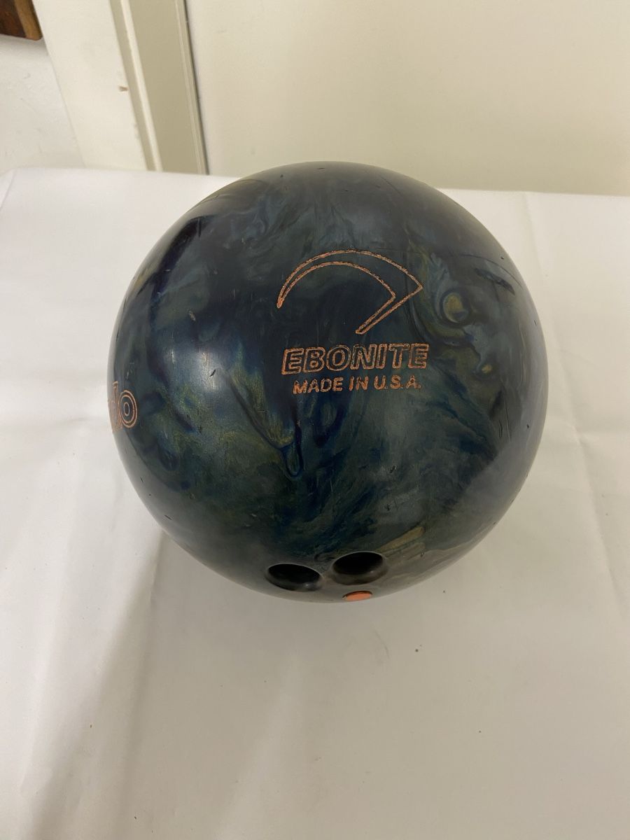 Ballons: Bowlingkugel Ebonite Tornado – D'occasion à Dietikon par brocki-eyra 4