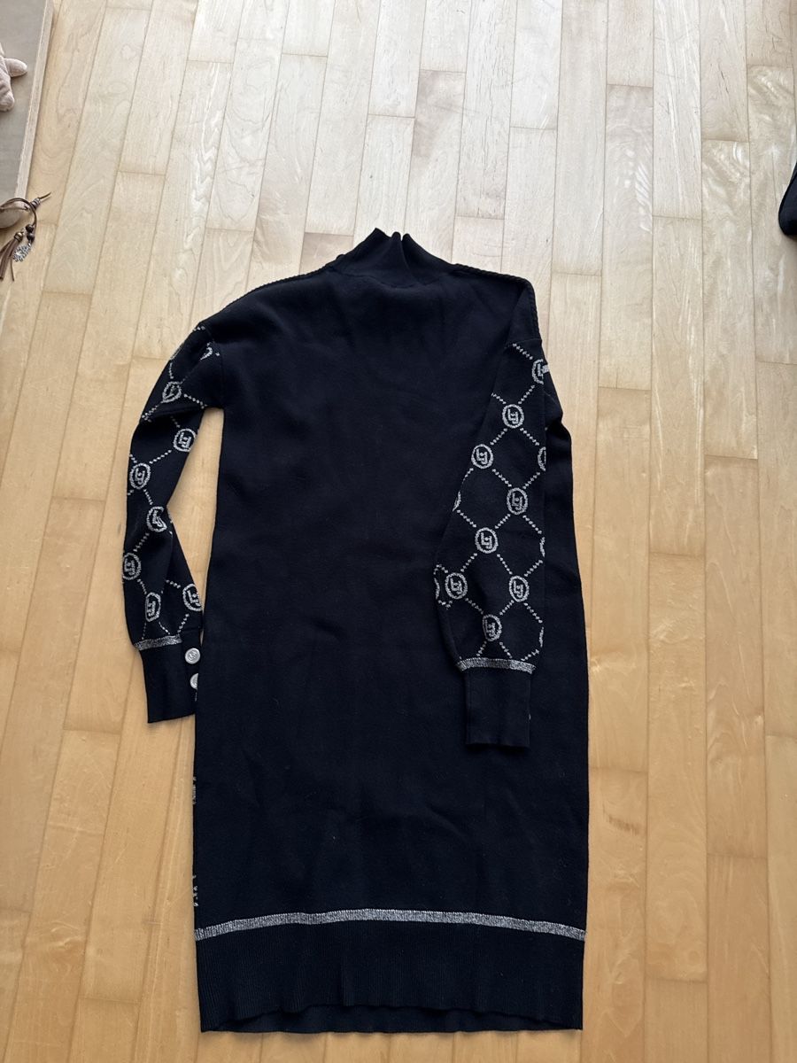 Liu Jo Vestiti: Liu Jo Strickkleid Gr S – Nuovo (secondo la descrizione) da Embrach venduto da Dmoney 1