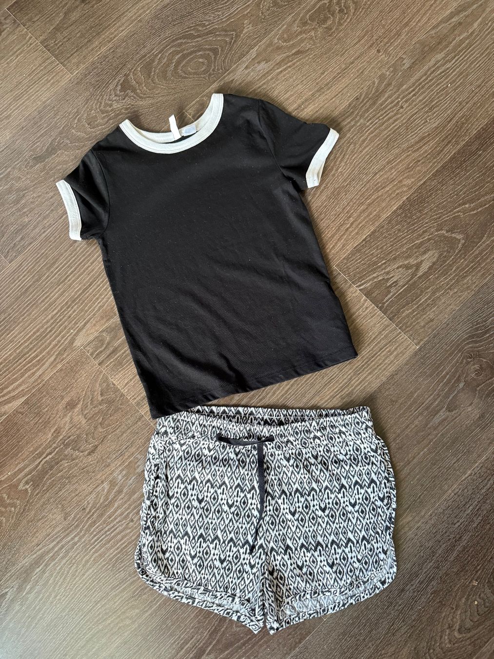 Lotti & Set di vestiti: Ensemble été 146 état neuf – Usato da chermignon venduto da pioupioumf