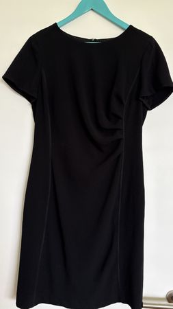 Schwarzes Kleid von MARCCAIN, Gr. 40/N4