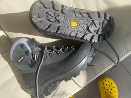 Raichle 60 degree, M8 US Grösse 11,  UK 10  Euro Grösse 45