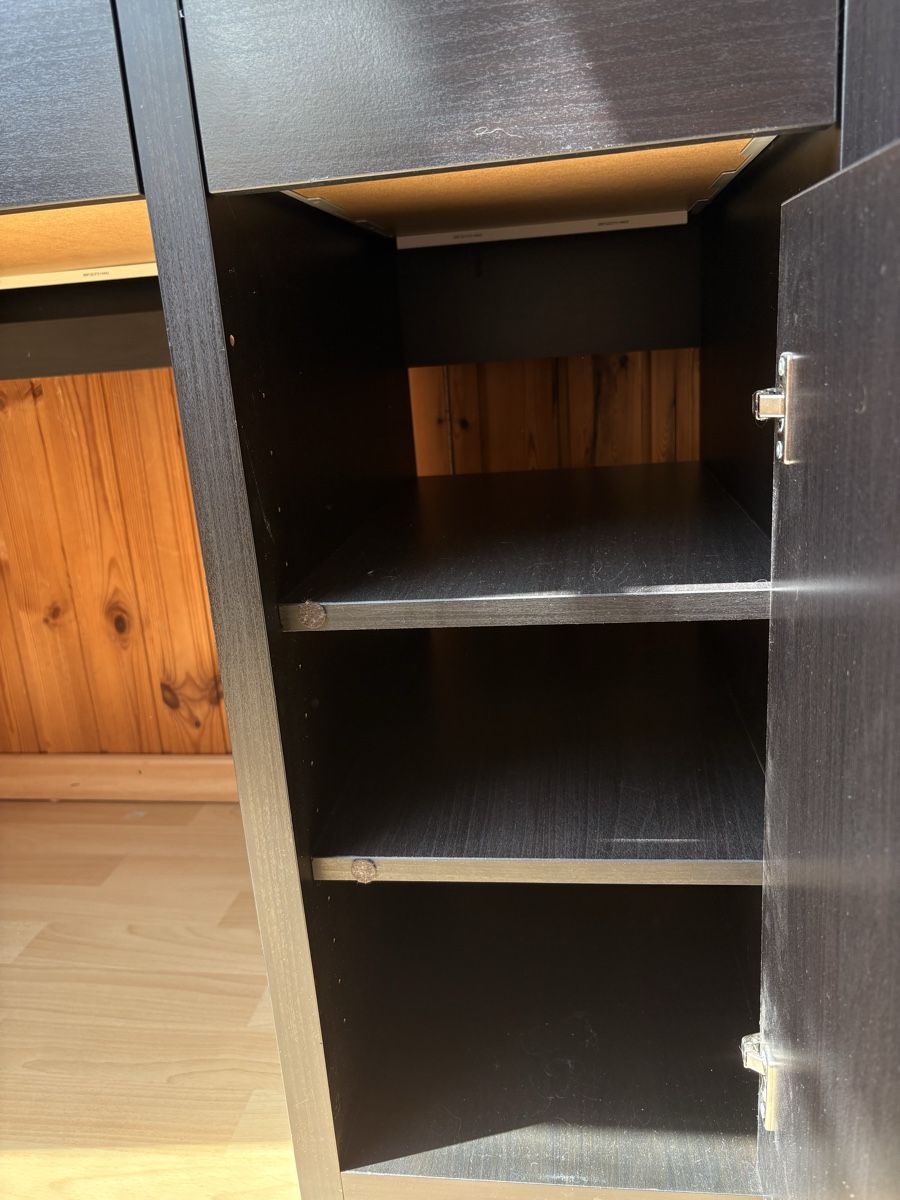 Ikea Scrivanie: Ikea Micke Schreibtisch Schwarz/Braun – Nuovo (secondo la descrizione) da Hausen AG venduto da boh_6kck 2
