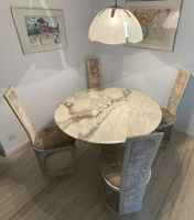 Eleganter Marmortisch 130 cm mit 4 Stühlen - Top Zustand