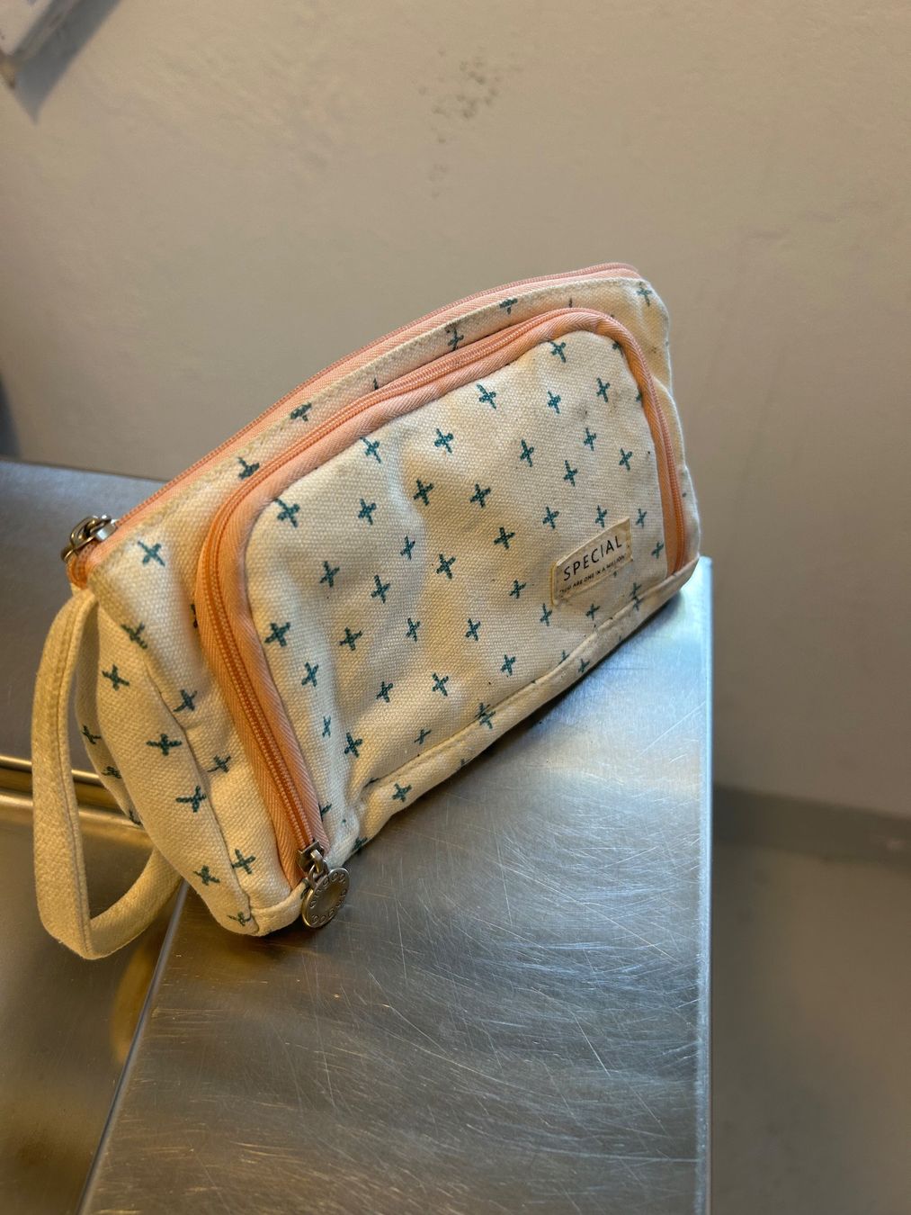Schüler-Etuis: Etui Schule/Uni – Neu (gemäss Beschreibung) aus Wabern von belka72