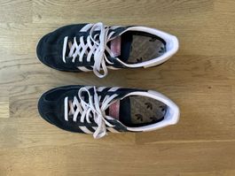 Adidas Spezial in schwarz, rosa, Grösse 40