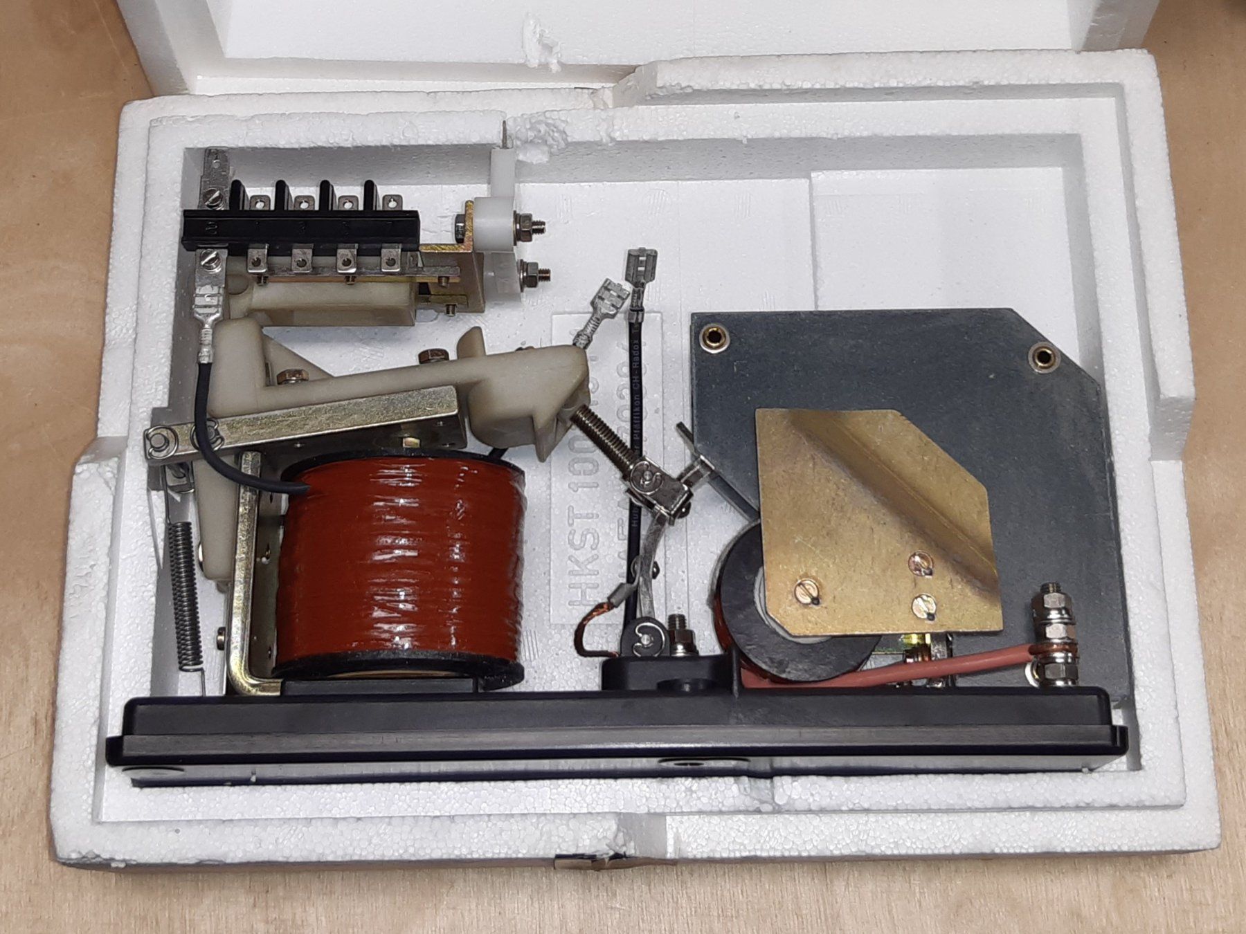 Componenti elettronici: Grosser Industrieschütz! Typ BMS 15.002! – Usato da Lohn-Ammannsegg venduto da Molch7