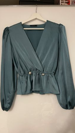 Bluse in Türkis von Trendyol