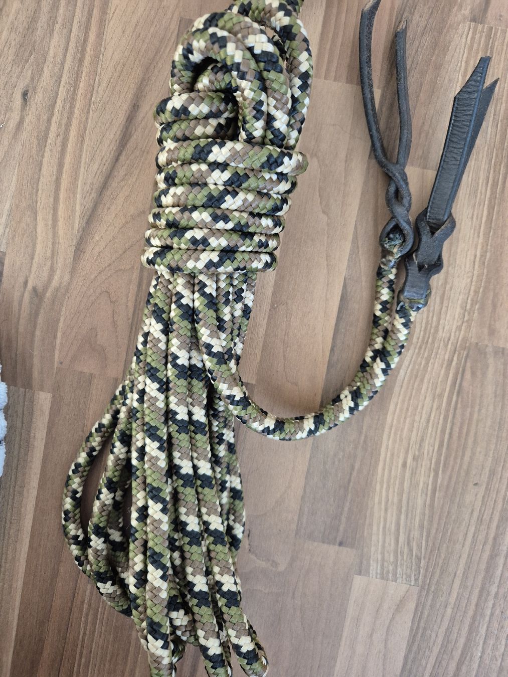 Briglie & Cavezze: Feather Lines – Usato da Meggen venduto da Orrinka20 3