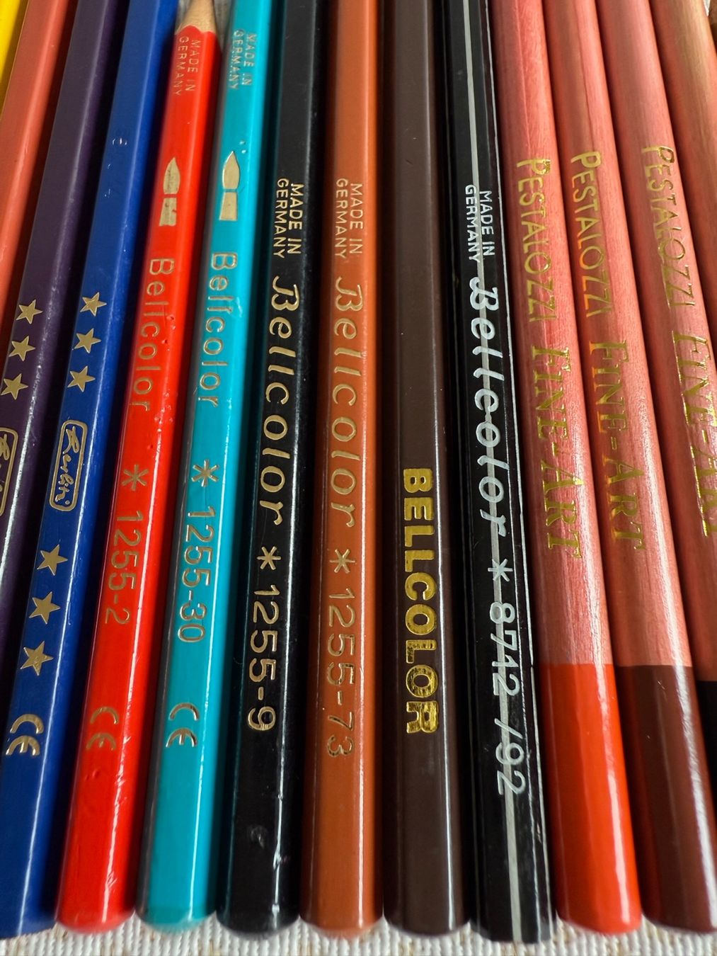 Stabilo Matite, matite colorate & gessi: Stabilo, Lerlitz etc. -  37 crayons de couleur – Usato da Sion venduto da accroshoes 4